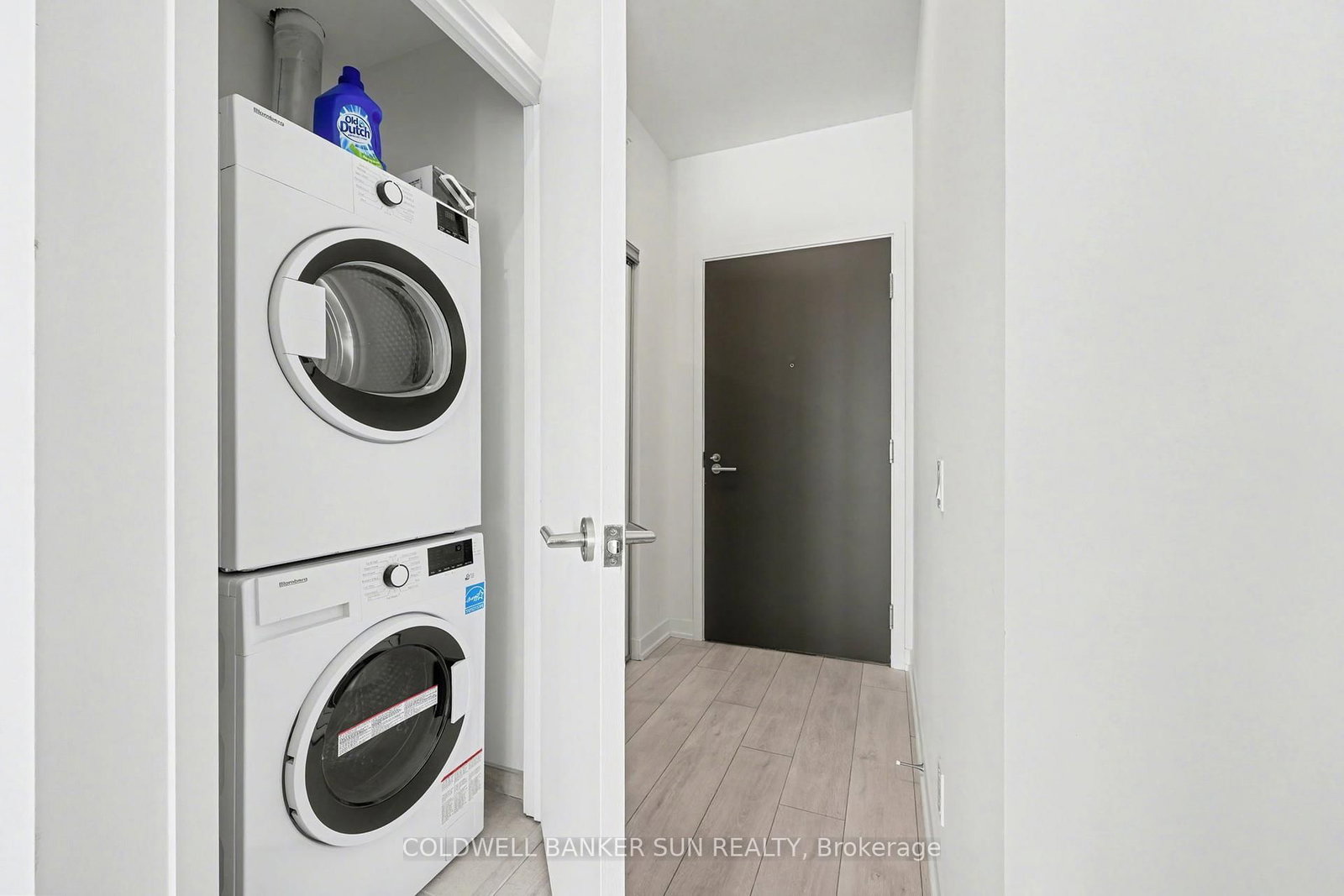 Condo for sale at 2009-39 Mary Street, Barrie, Ontario, L4N 1S9 - City Centre - MLS: S12856166