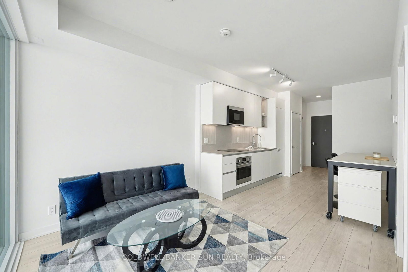 Condo for sale at 2009-39 Mary Street, Barrie, Ontario, L4N 1S9 - City Centre - MLS: S12856166