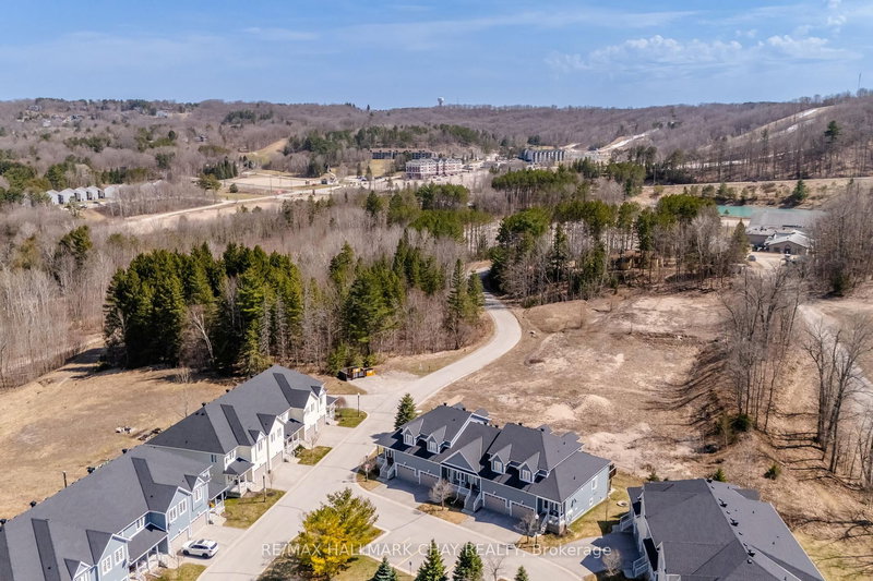 57 High Vista Dr, Oro-Medonte, L4M 4Y8 | Image 3