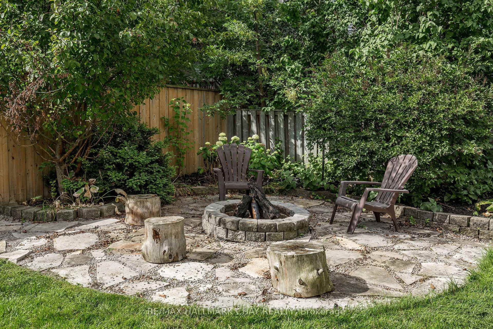 Listing Image 22