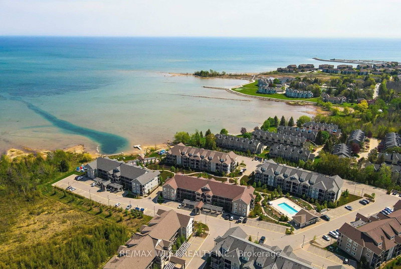 107 - 5 ANCHORAGE Cres, Collingwood, L9Y 0Y6 | Image 2