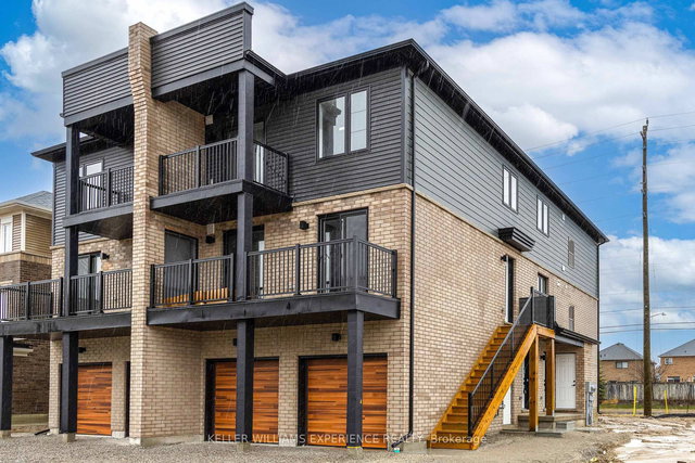 6 - 53 Pumpkin Corner Crescent