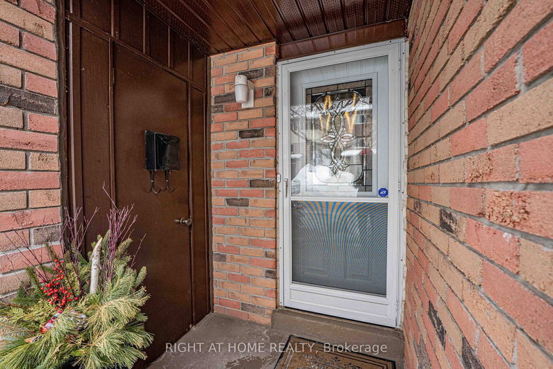37 - 52 Adelaide St, Barrie, L4N 3T5 | Image 2