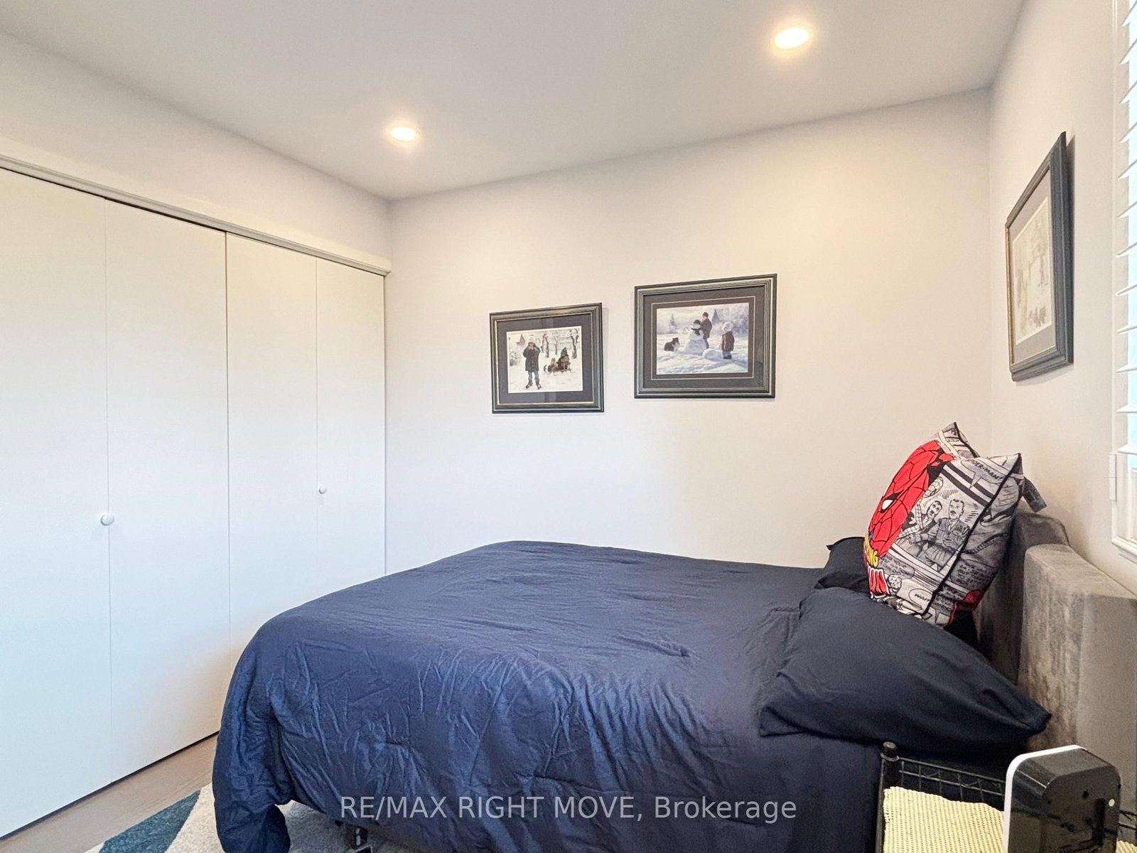 Detached House for sale at 116 Mill Street, Springwater, Ontario, L0L 1V0 - Hillsdale - MLS: S12864944