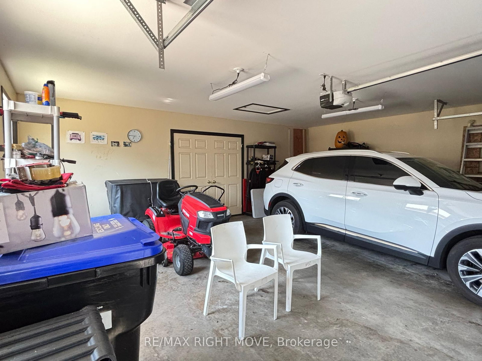 Detached House for sale at 116 Mill Street, Springwater, Ontario, L0L 1V0 - Hillsdale - MLS: S12864944