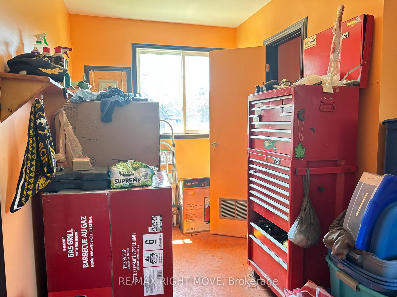 Detached House for sale at 116 Mill Street, Springwater, Ontario, L0L 1V0 - Hillsdale - MLS: S12864944