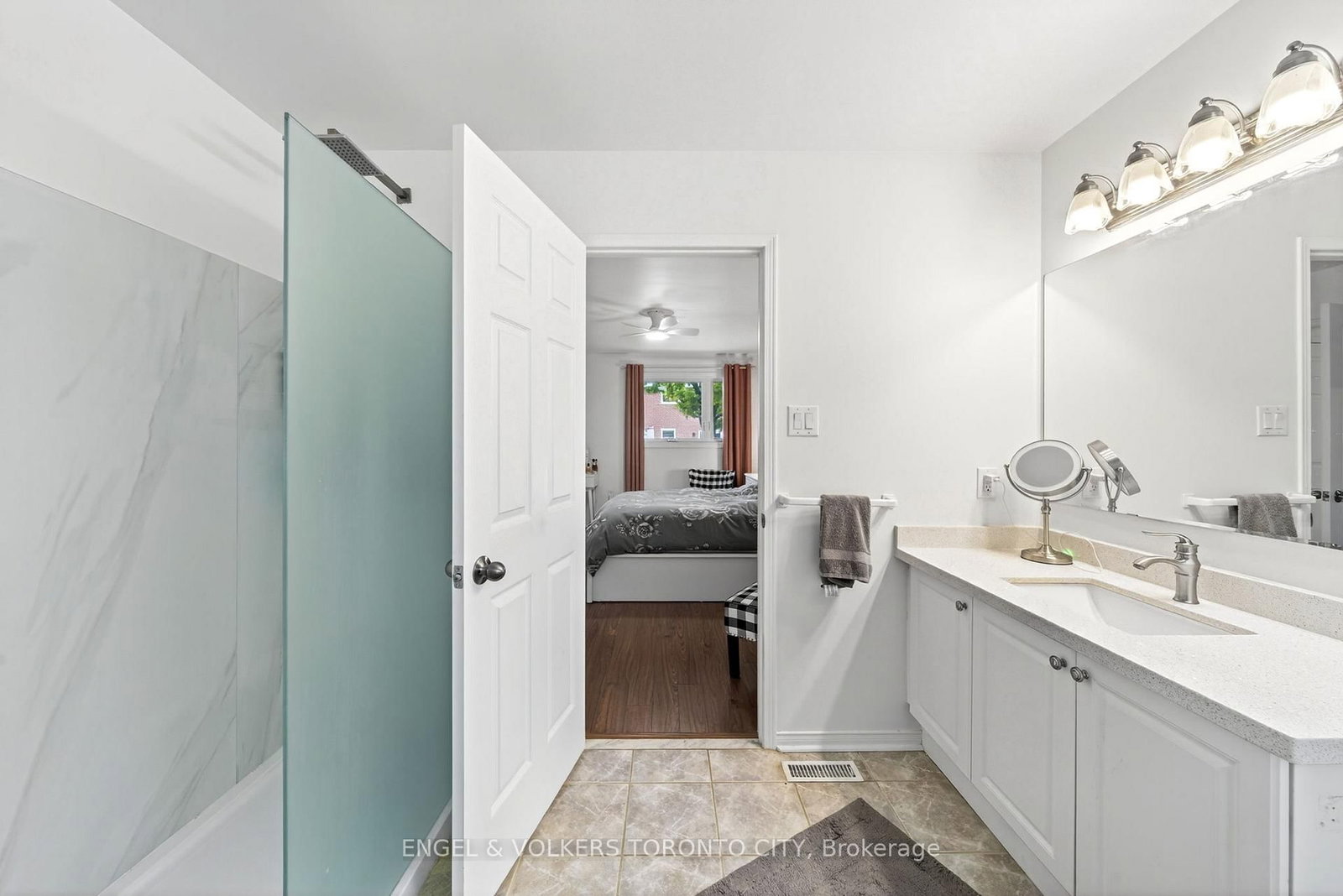 Detached House for sale at 168 Hurst Drive, Barrie, Ontario, L4N 8P6 - Bayshore - MLS: S12865282