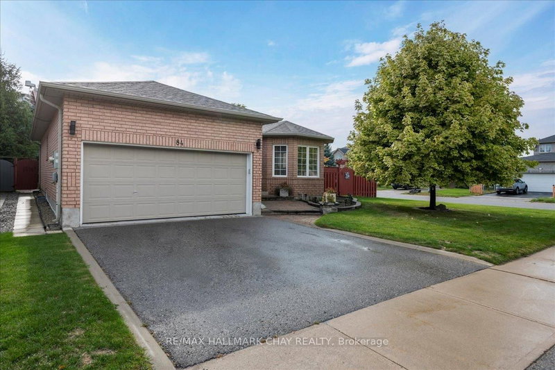 84 Pringle Dr, Barrie, L4N 0R2 | Image 2