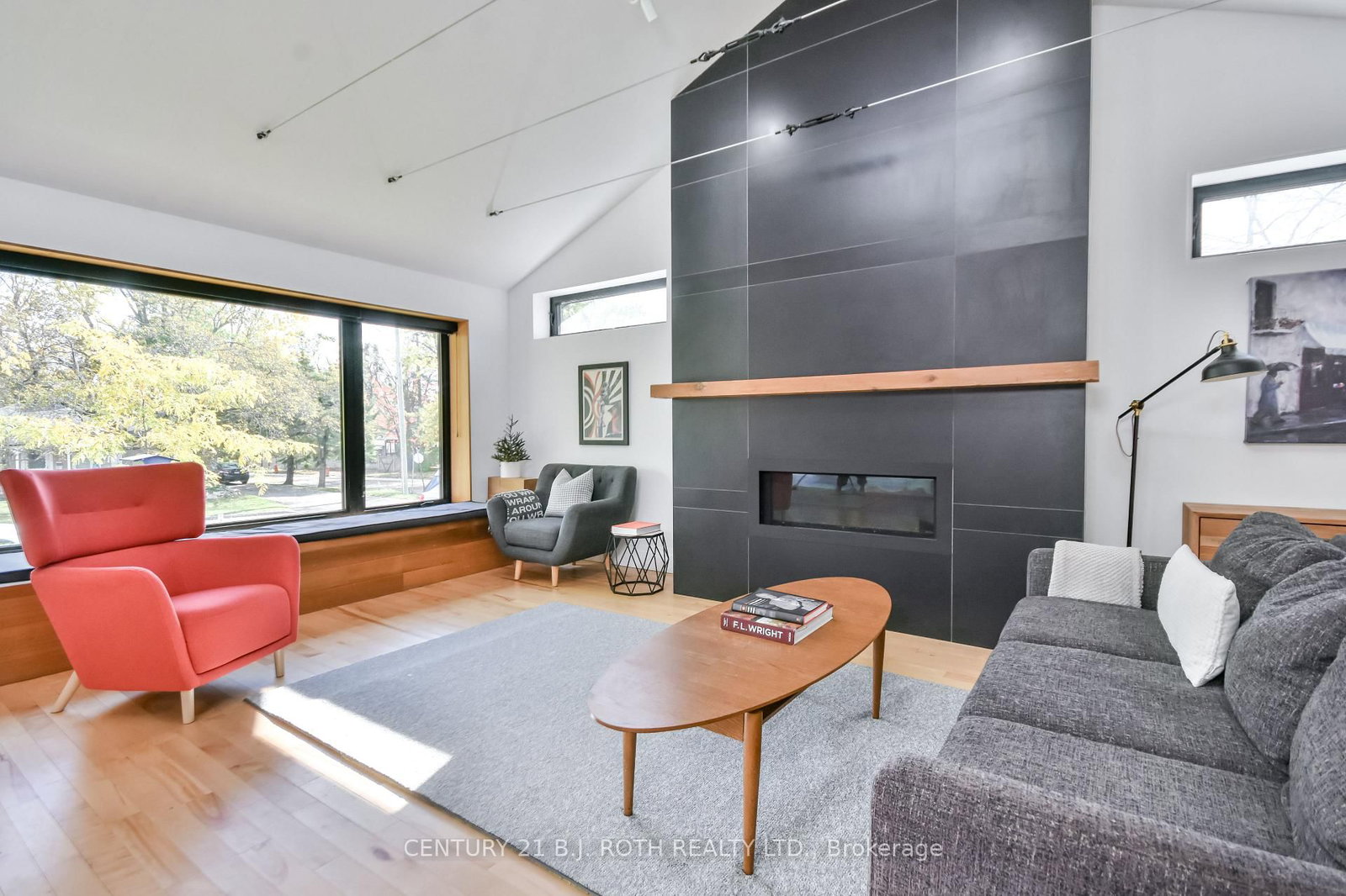 Listing Image 7