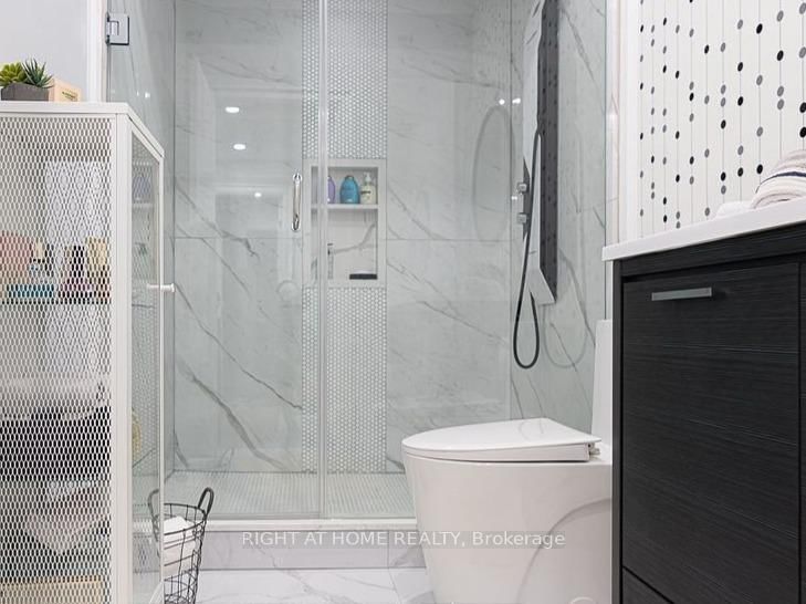 Detached House for sale at 37 Muirfield Drive, Barrie, Ontario, L4N 5S4 - Holly - MLS: S12868252