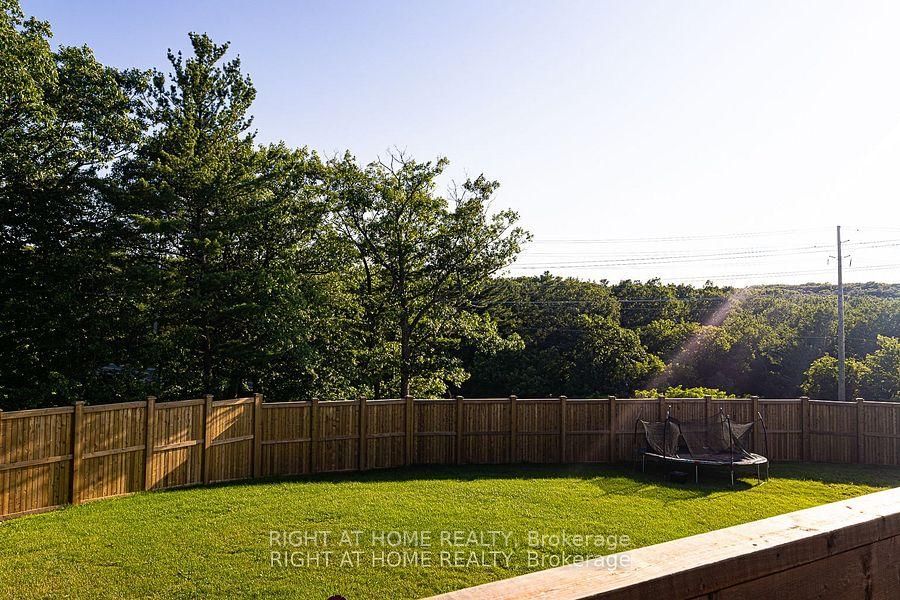 Detached House for sale at 37 Muirfield Drive, Barrie, Ontario, L4N 5S4 - Holly - MLS: S12868252