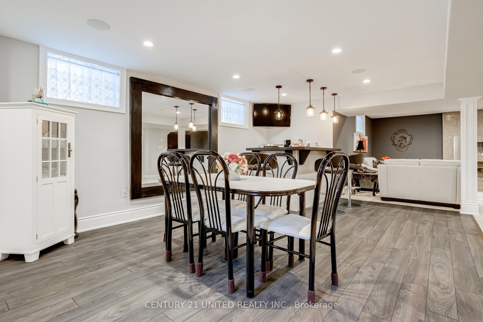 Detached House for sale at 36 Auburn Court, Barrie, Ontario, L4N 6G9 - Ardagh - MLS: S12868324