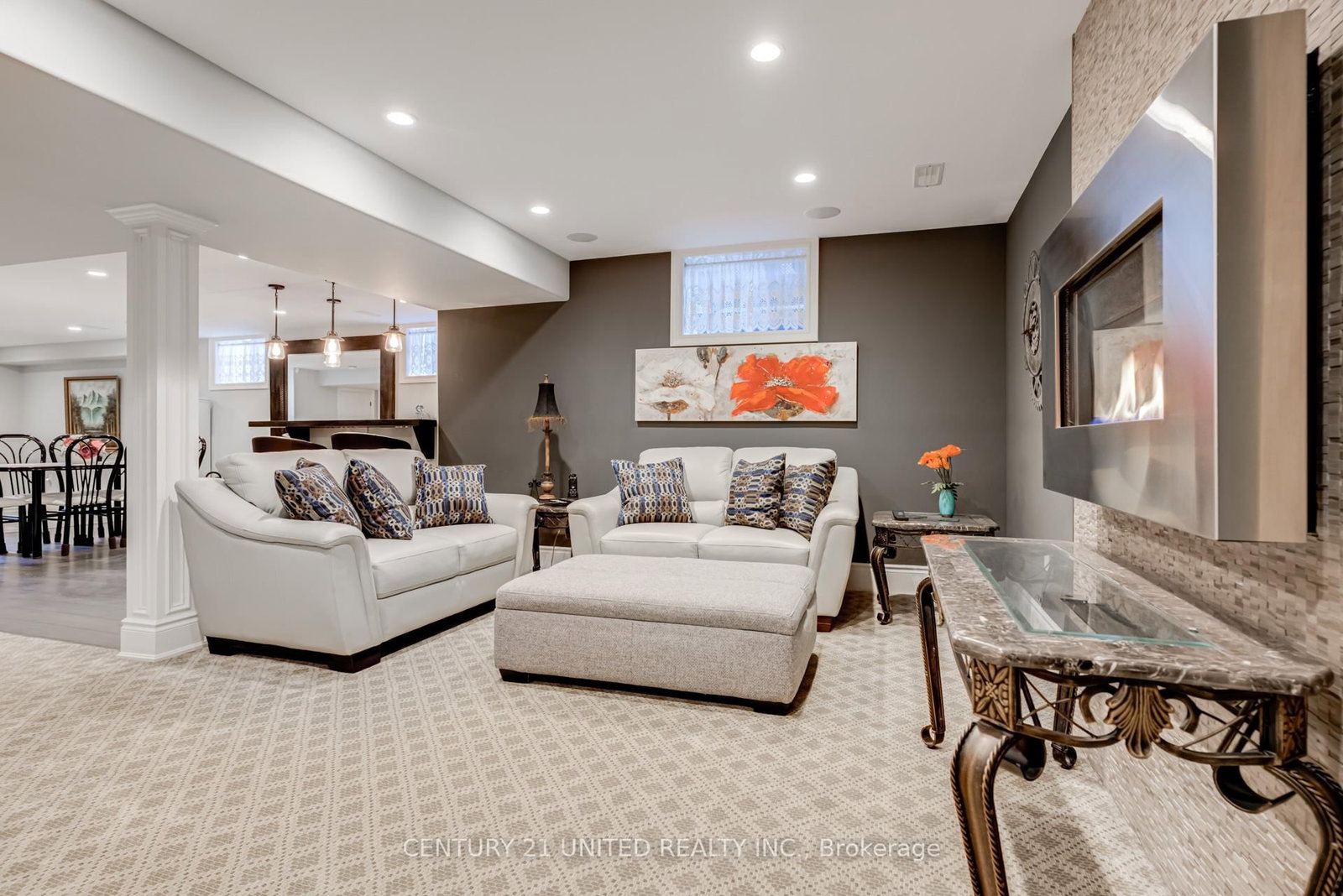 Detached House for sale at 36 Auburn Court, Barrie, Ontario, L4N 6G9 - Ardagh - MLS: S12868324