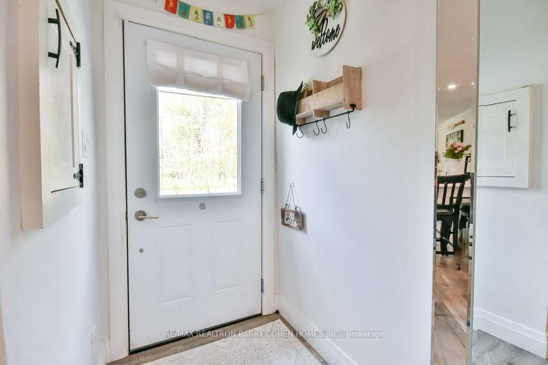 2695 Cumberland Rd, Severn, L0K 1G0 | Image 3