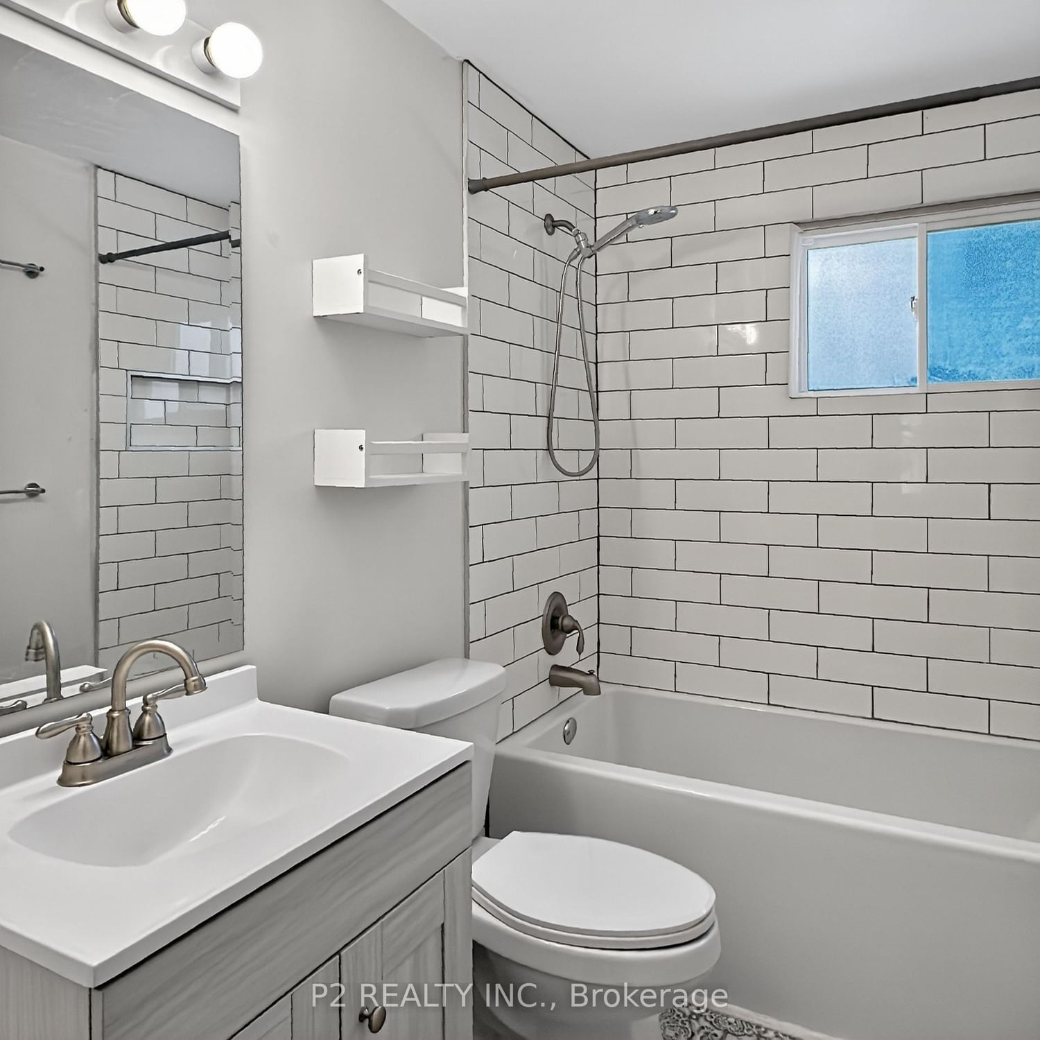 Townhouse for sale at 46 Chaucer Crescent, Barrie, Ontario, L4N 4T7 - Letitia Heights - MLS: S12869760