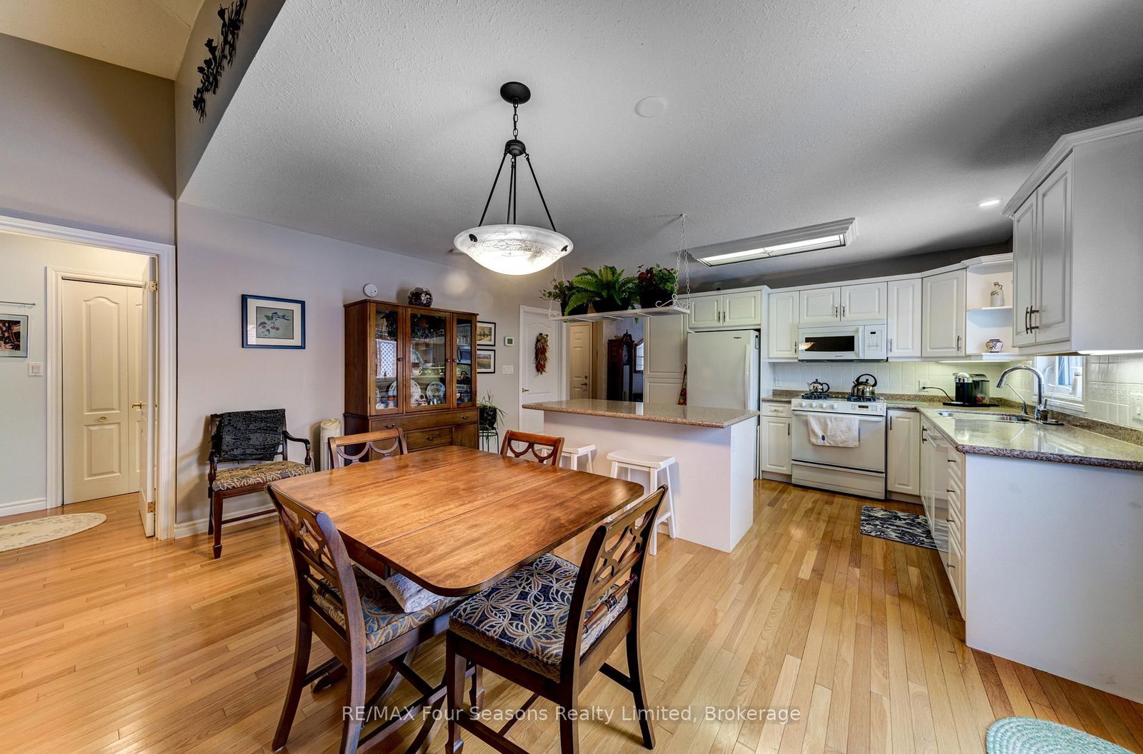 275 Huron Street • #8 • Clearview, ON photo 17