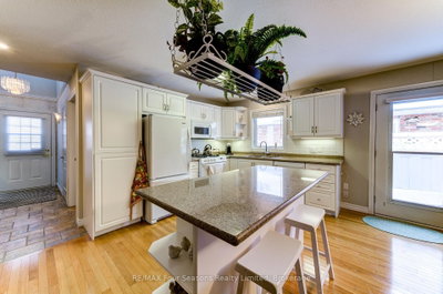 275 Huron Street • #8 • Clearview, ON photo 8