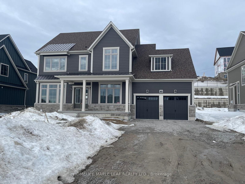 home for lease on 28 Pearsall Place