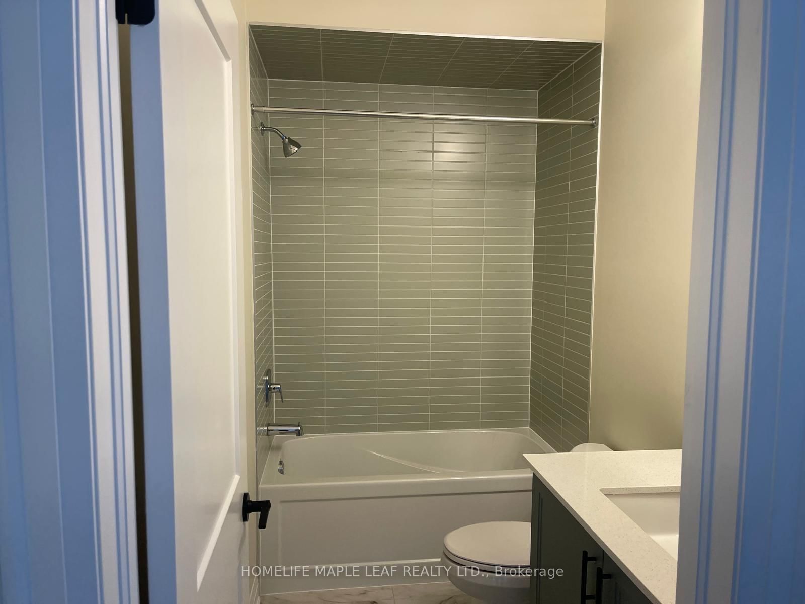 28 Pearsall Place - Photo 12