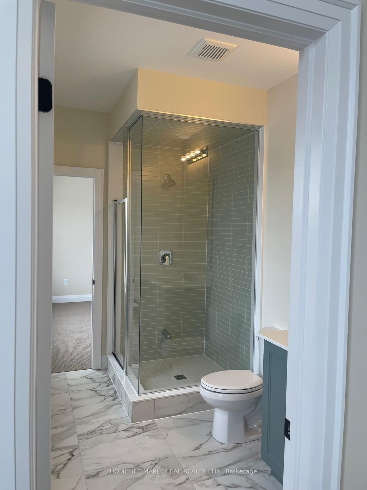 28 Pearsall Place - Photo 19