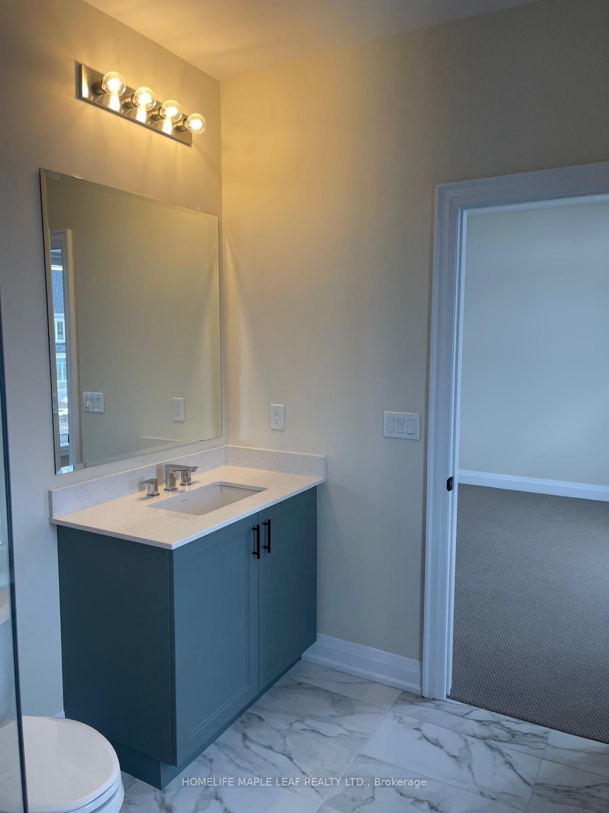 28 Pearsall Place - Photo 20