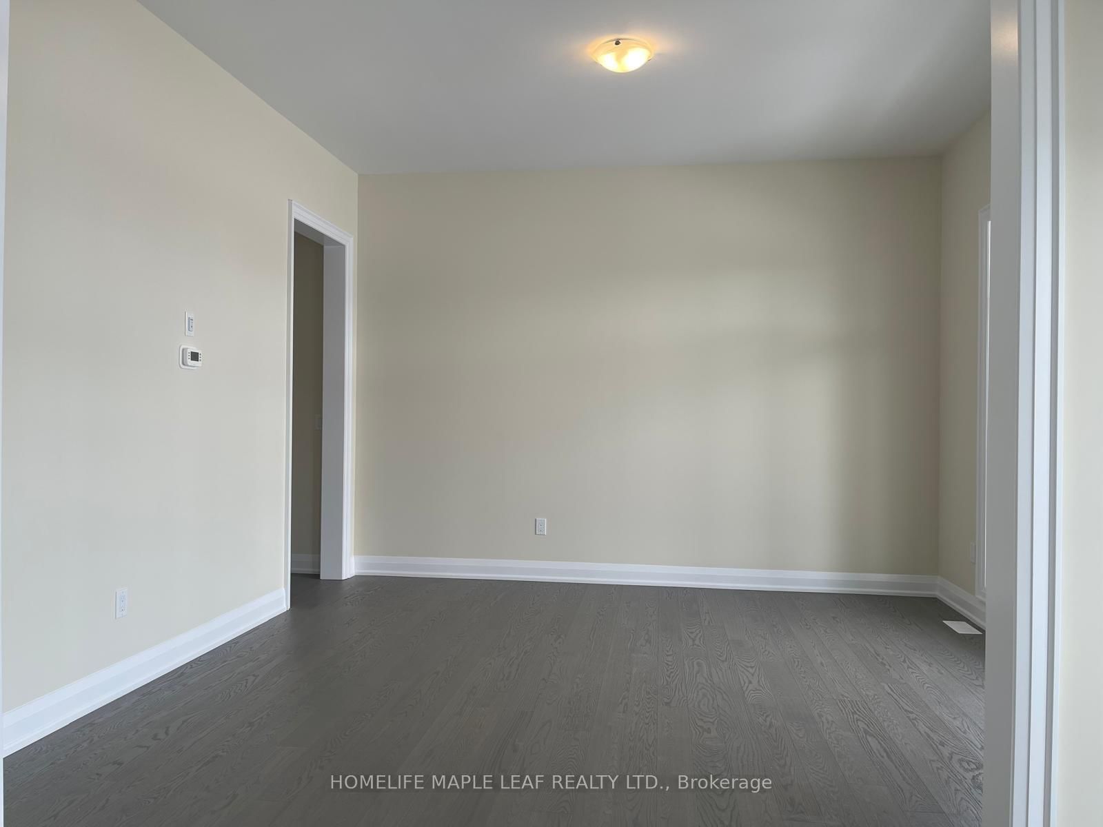 28 Pearsall Place - Photo 6