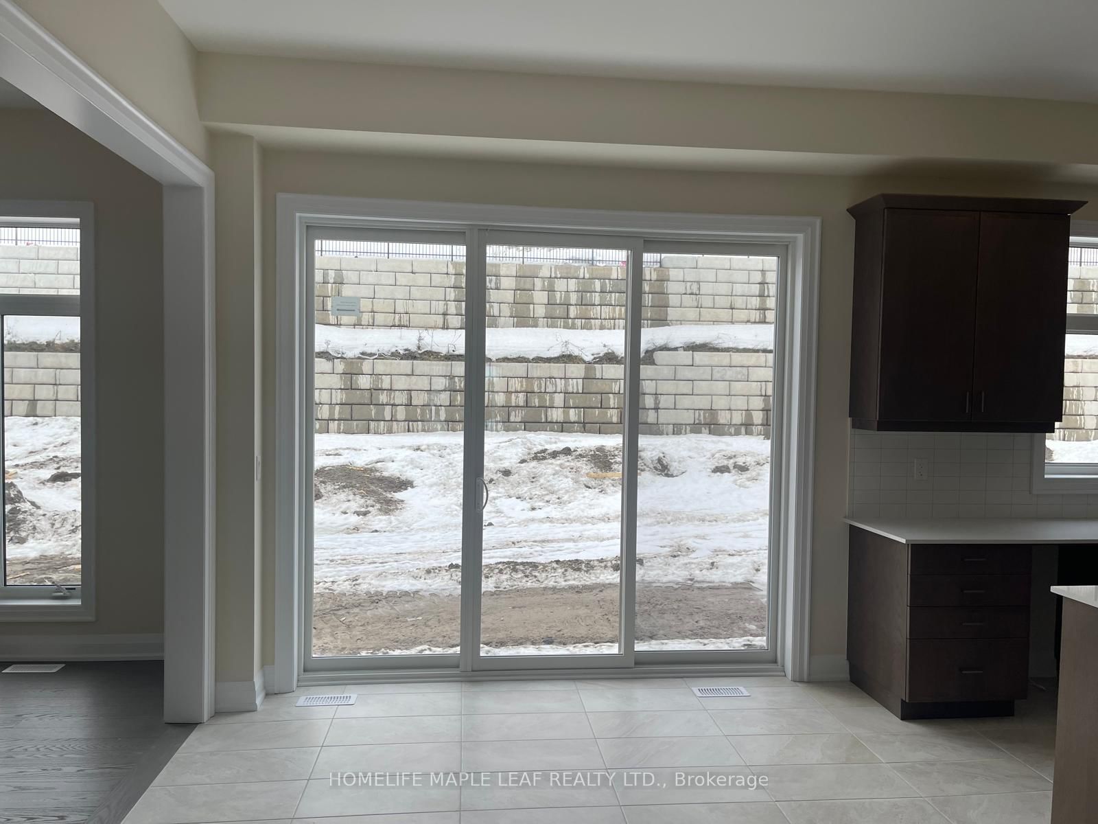 28 Pearsall Place - Photo 7