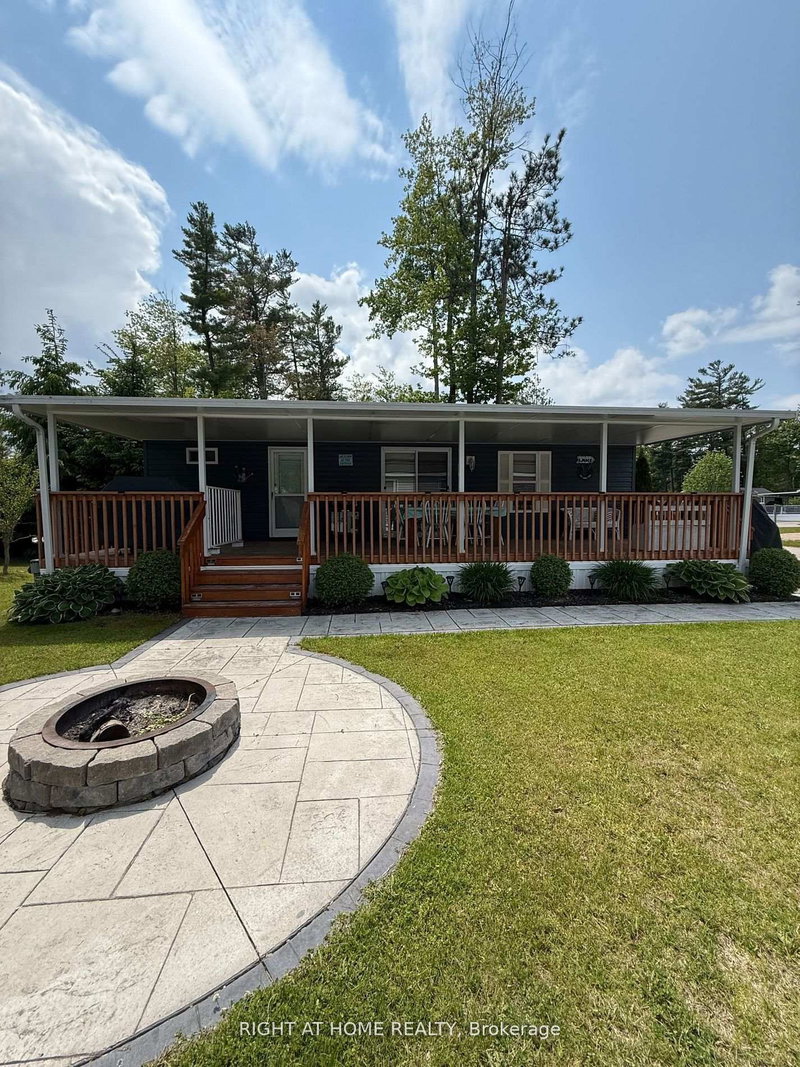 7 Nipagon Circ, Wasaga Beach, L9Z 2M2 | Image 2