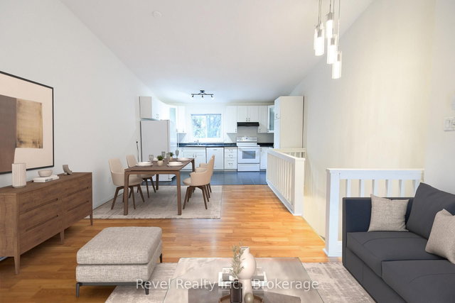 227 - 17 Harbour Street W