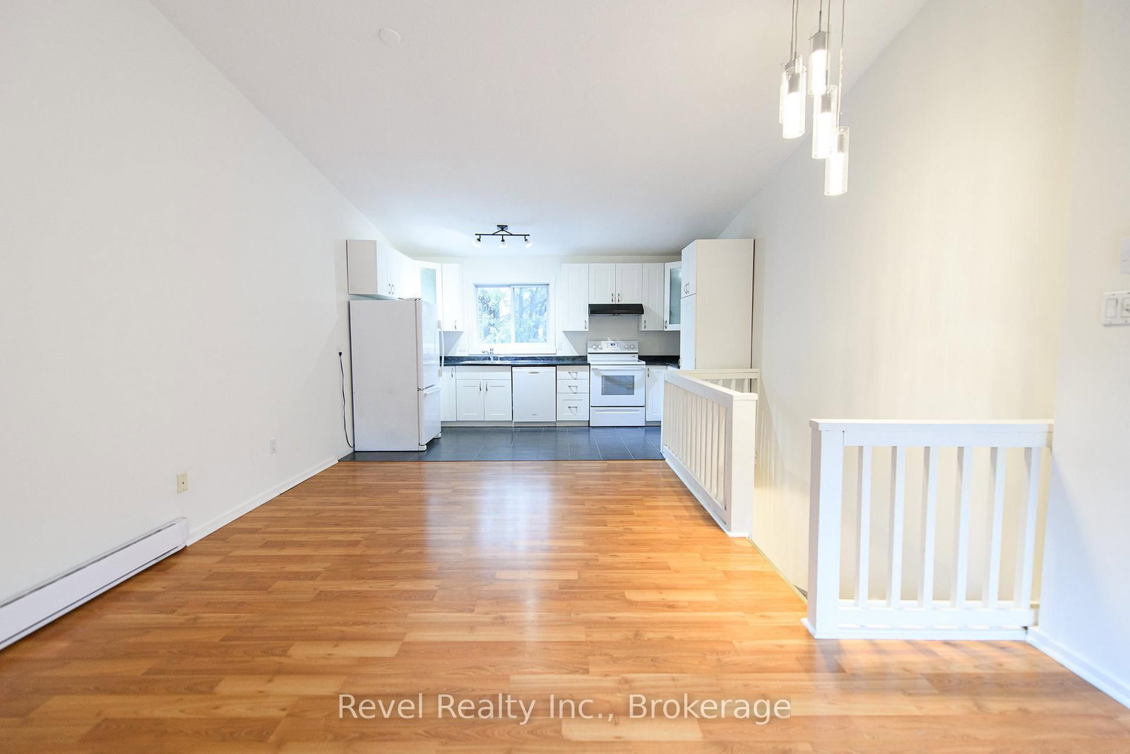 17 W Harbour Street • #227 • Collingwood, ON photo 8