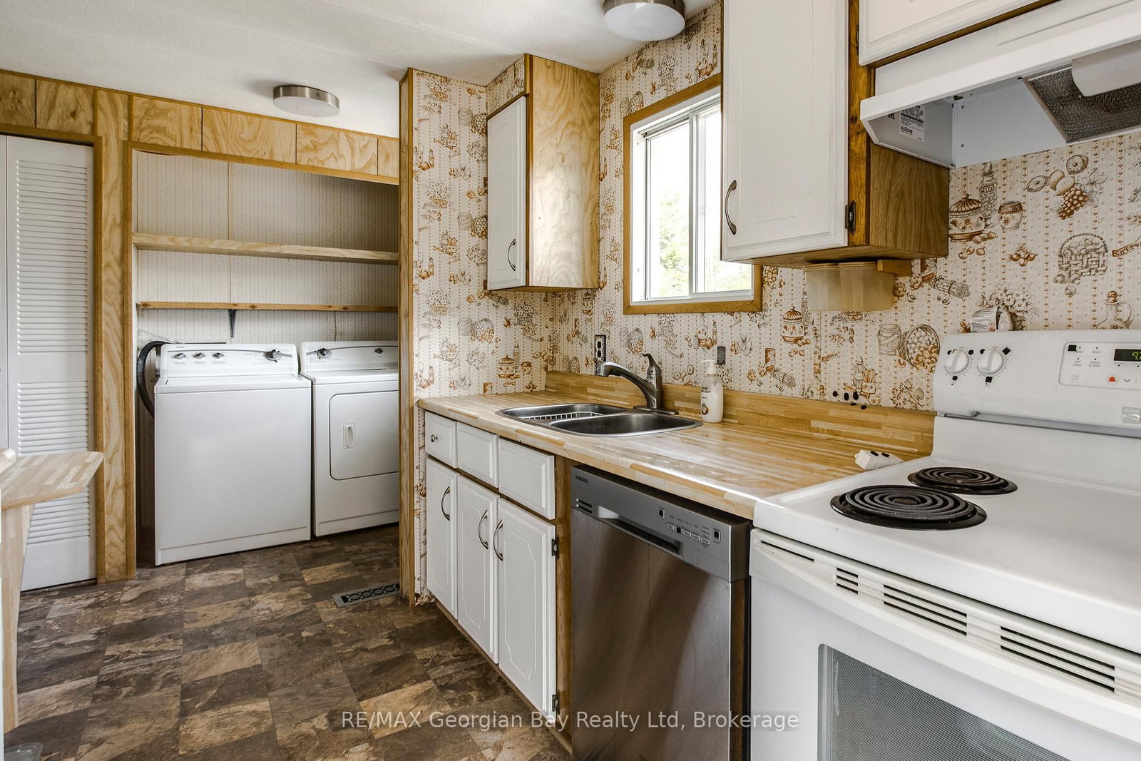 5263 Elliott Side Road • #58 • Tay, ON photo 15