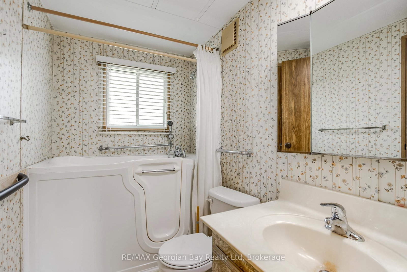 5263 Elliott Side Road • #58 • Tay, ON photo 8