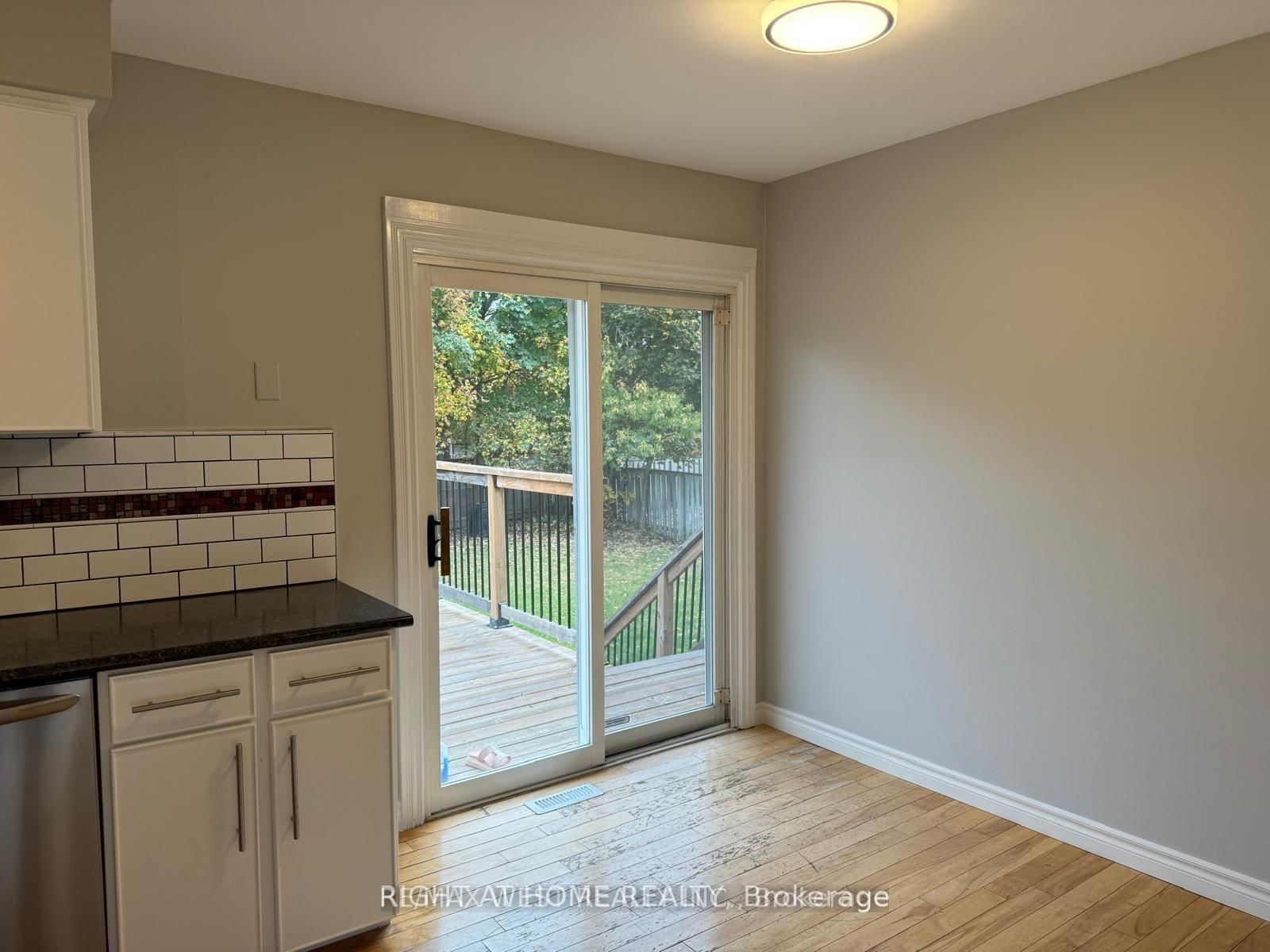 Detached House for sale at 43 Clover Avenue, Barrie, Ontario, L4N 5E2 - Allandale Heights - MLS: S12878972