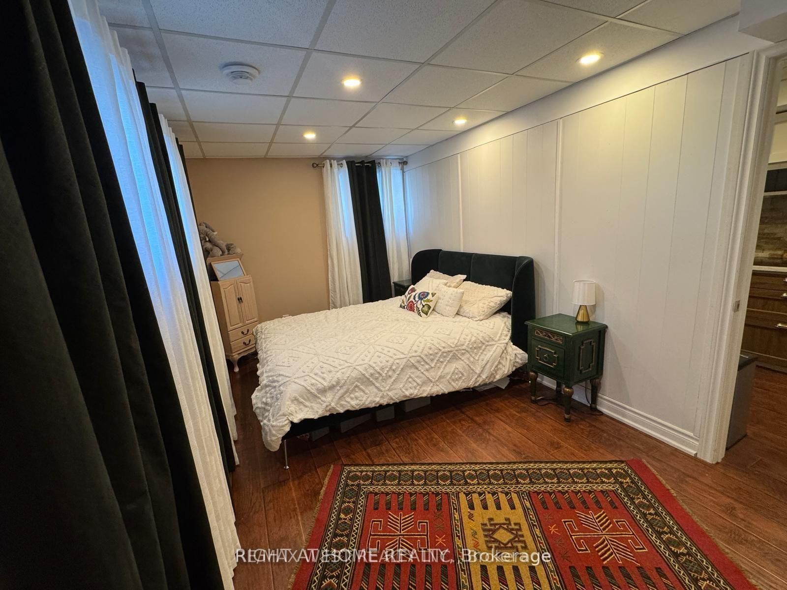 Detached House for sale at 43 Clover Avenue, Barrie, Ontario, L4N 5E2 - Allandale Heights - MLS: S12878972