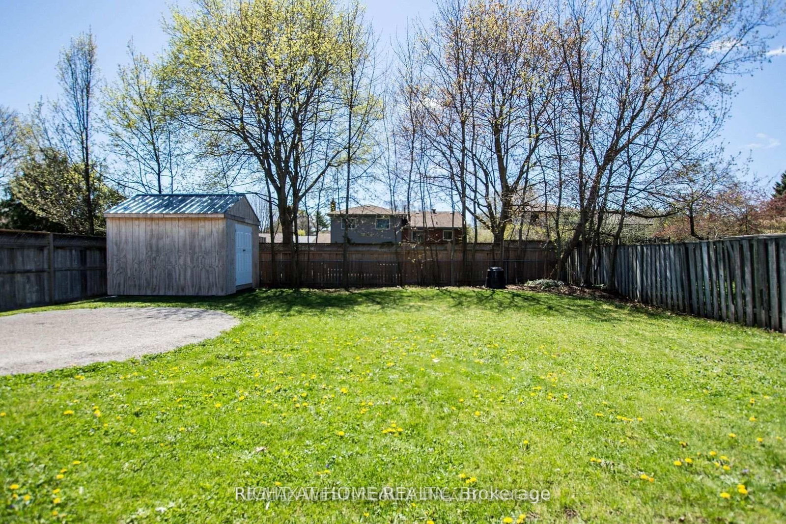 Detached House for sale at 43 Clover Avenue, Barrie, Ontario, L4N 5E2 - Allandale Heights - MLS: S12878972