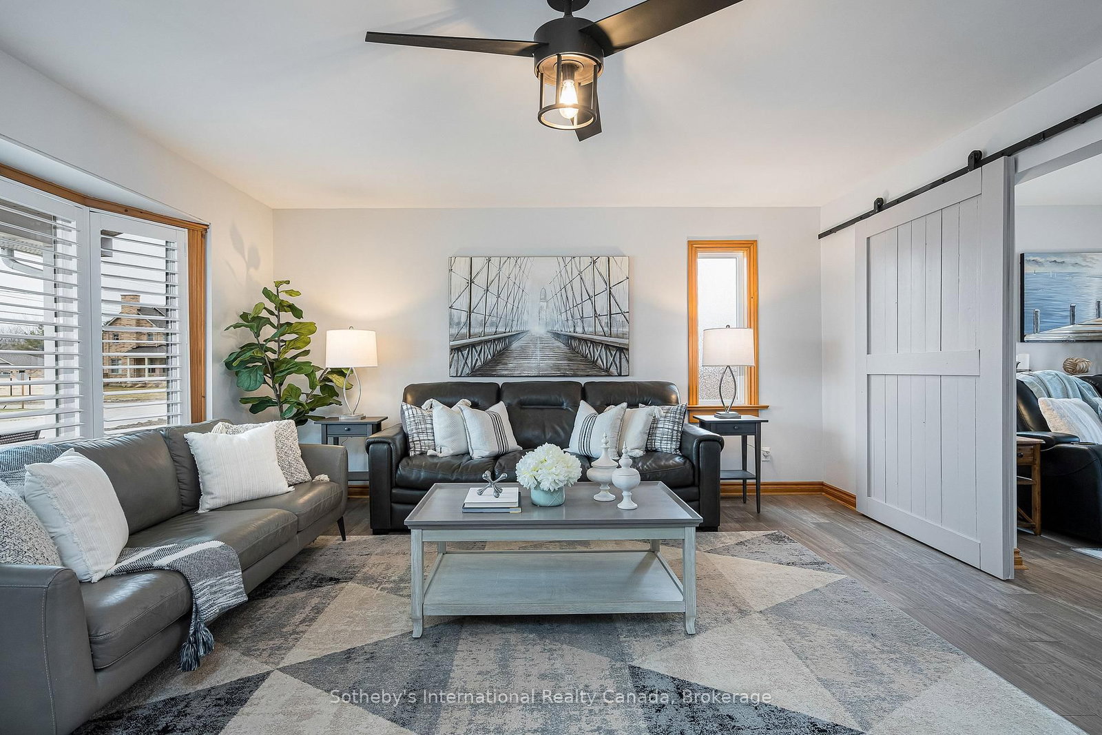 Detached House for sale at 154 Mary Street, Clearview, Ontario, L0M 1G0 - Creemore - MLS: S12879082