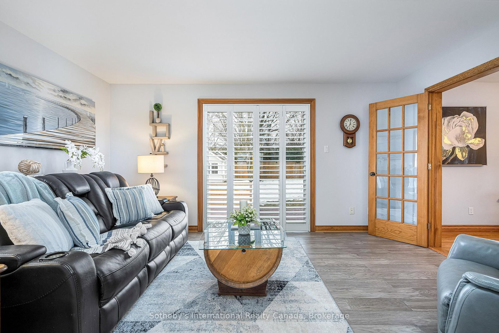 Detached House for sale at 154 Mary Street, Clearview, Ontario, L0M 1G0 - Creemore - MLS: S12879082