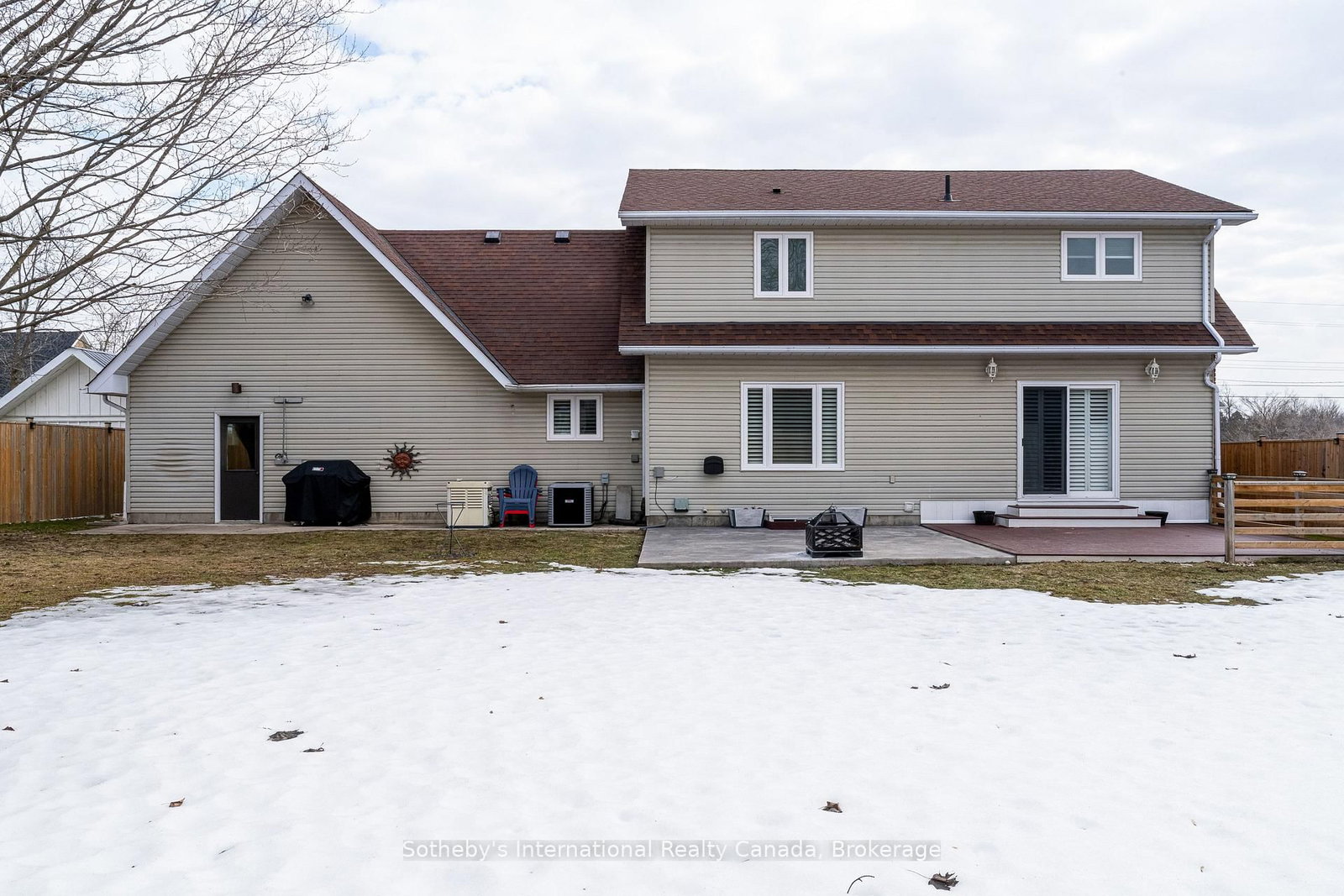 Detached House for sale at 154 Mary Street, Clearview, Ontario, L0M 1G0 - Creemore - MLS: S12879082