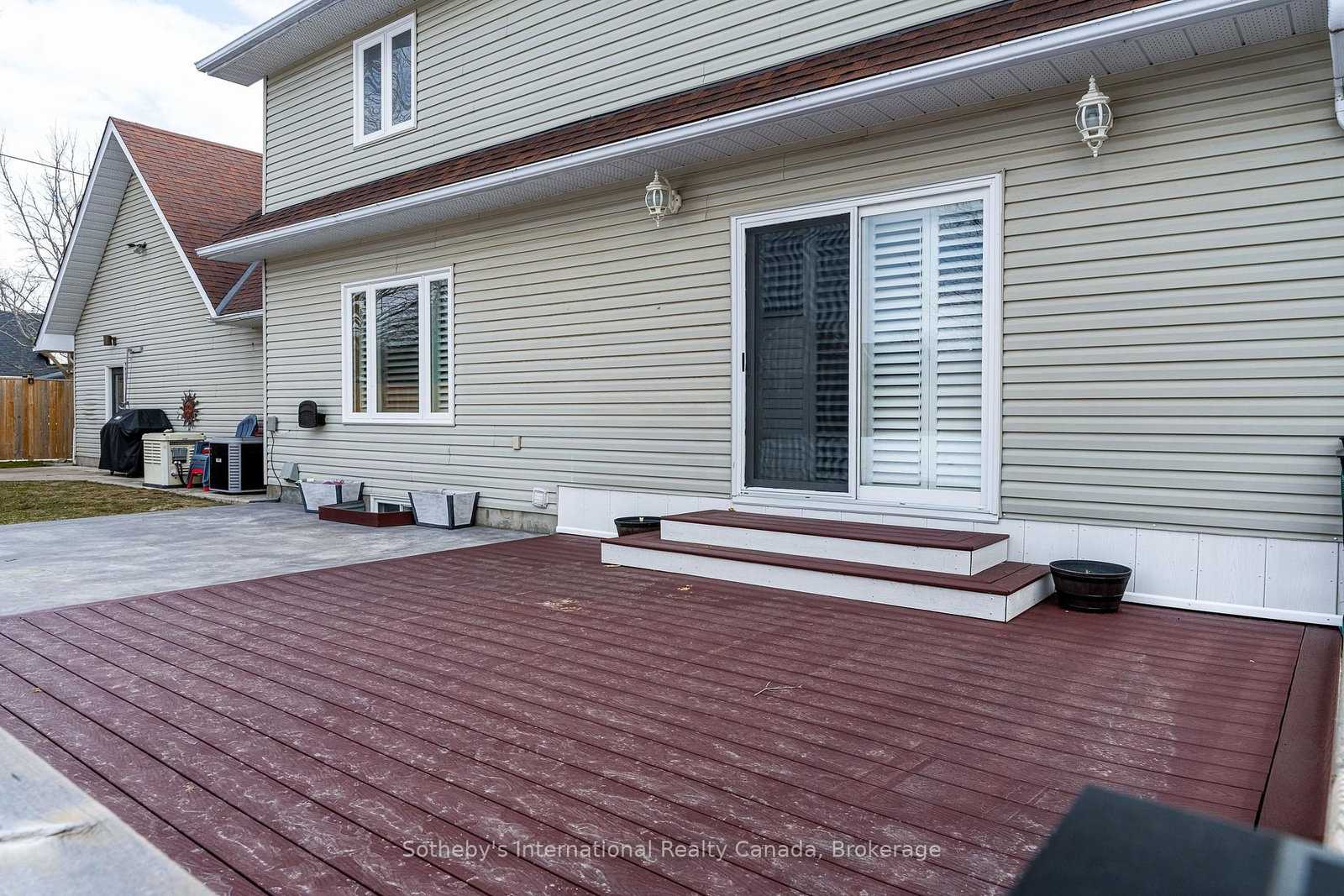 Detached House for sale at 154 Mary Street, Clearview, Ontario, L0M 1G0 - Creemore - MLS: S12879082