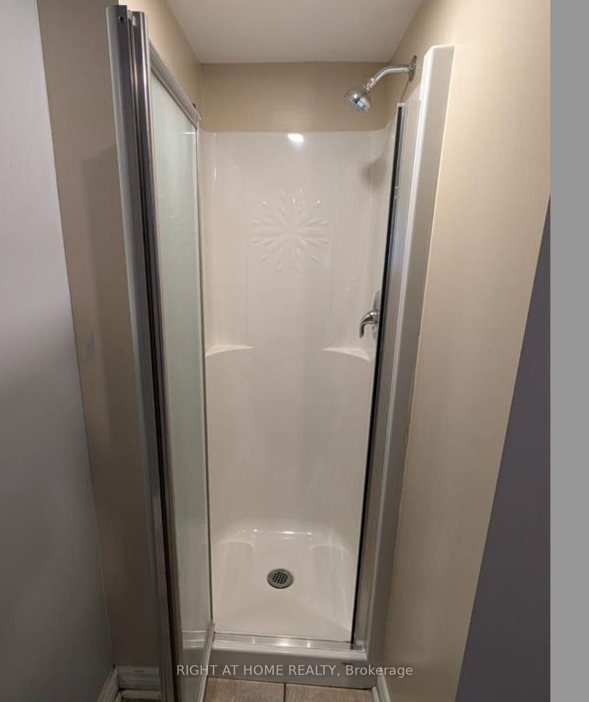 Townhouse for sale at 10-32 Sawmill Road, Barrie, Ontario, L4N 6X3 - Ardagh - MLS: S12879254