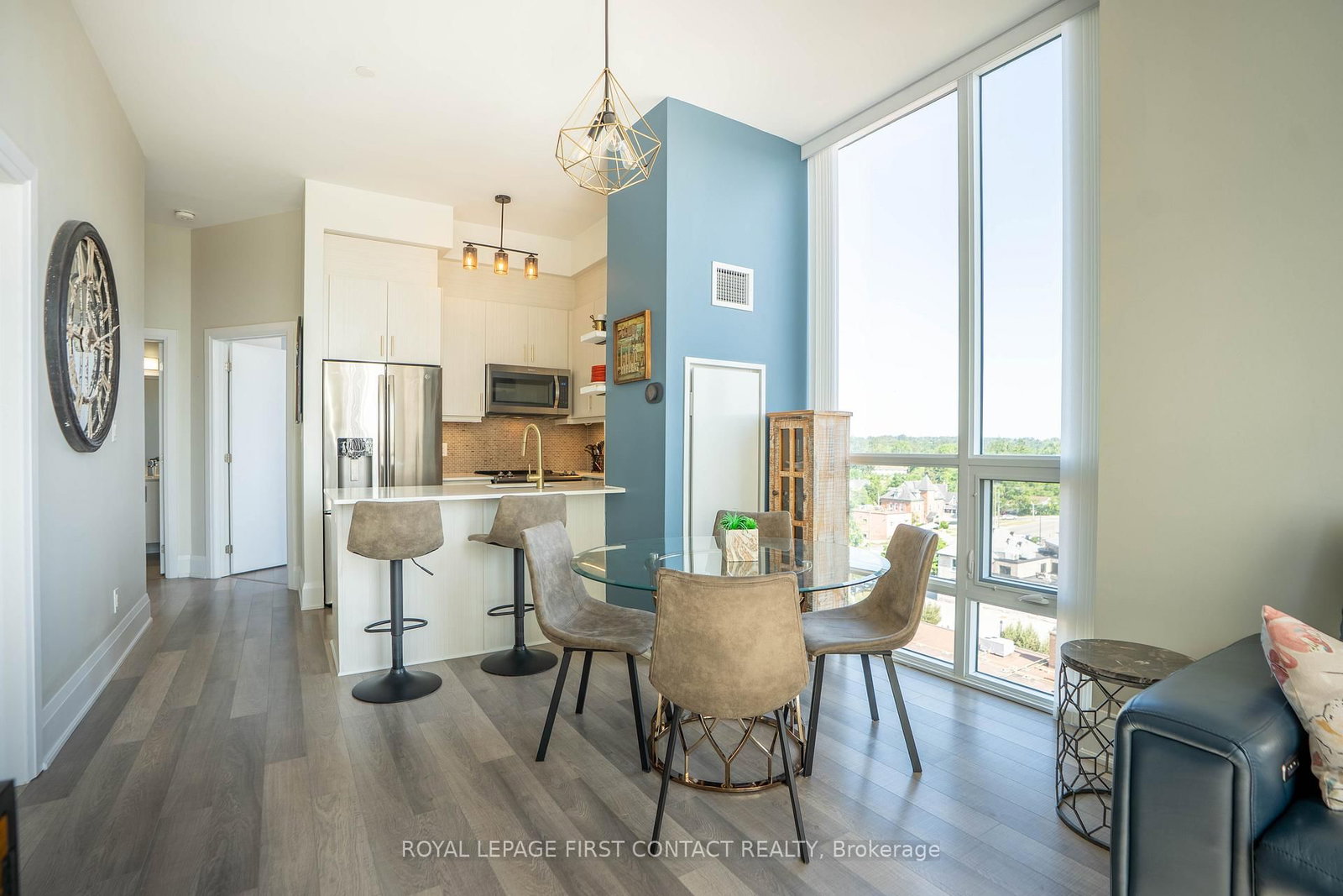 Condo for sale at PH5-111 WORSLEY Street, Barrie, Ontario, L4M 0J5 - City Centre - MLS: S12881644