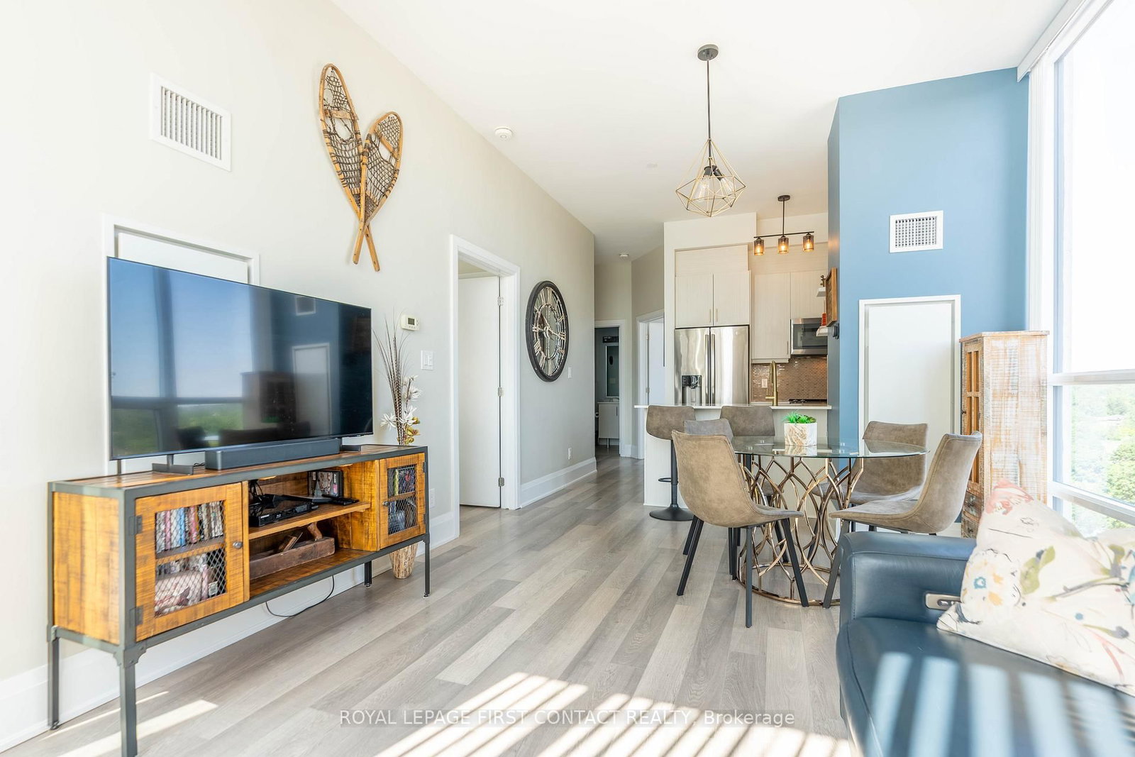 Condo for sale at PH5-111 WORSLEY Street, Barrie, Ontario, L4M 0J5 - City Centre - MLS: S12881644