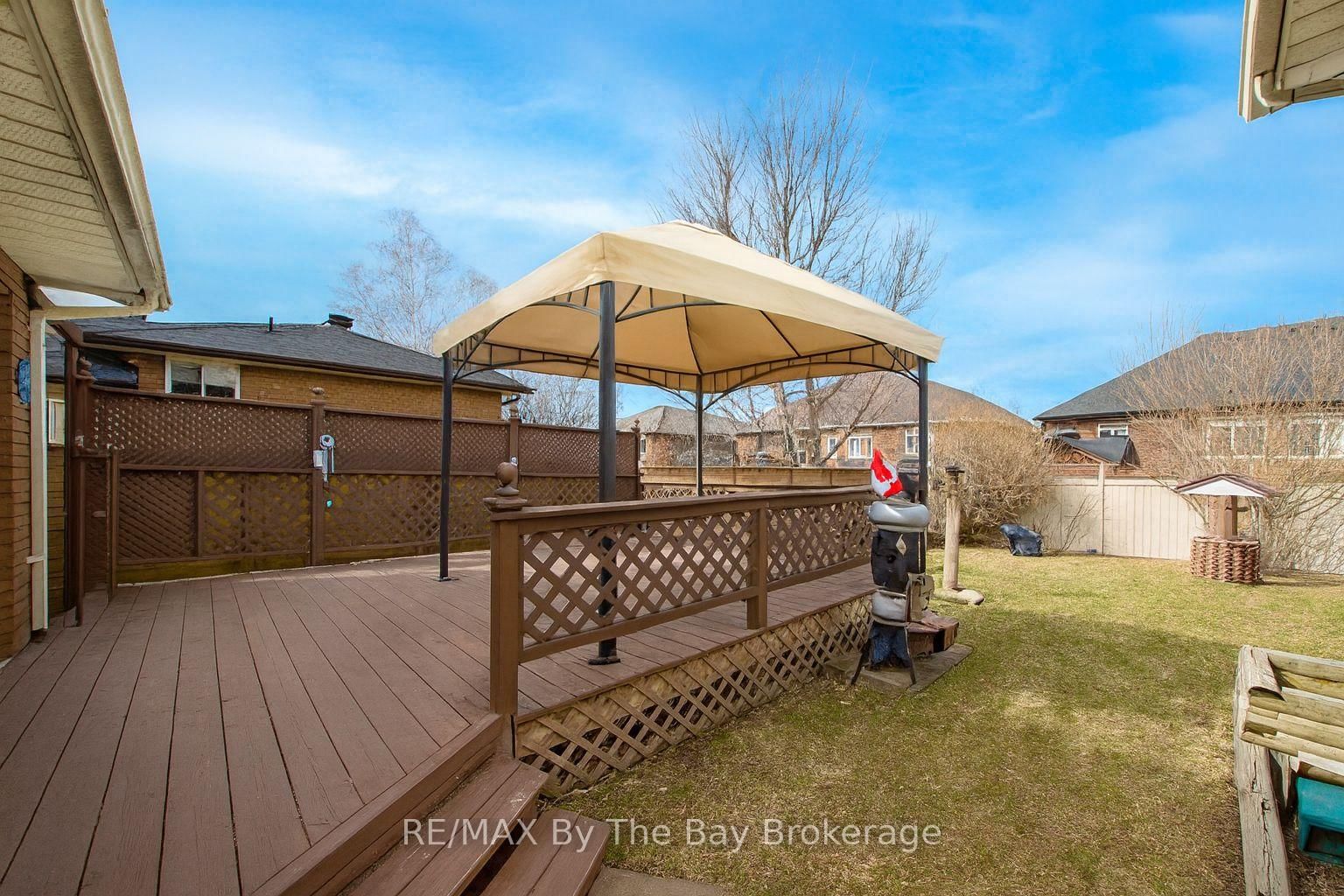 Listing Image 3