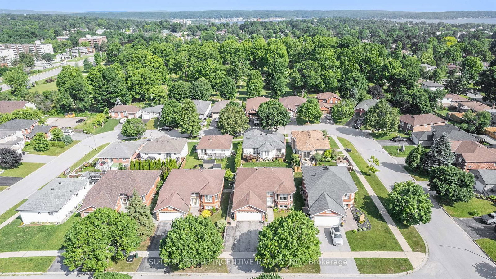 635 Wayne Crescent • Midland, ON photo 40
