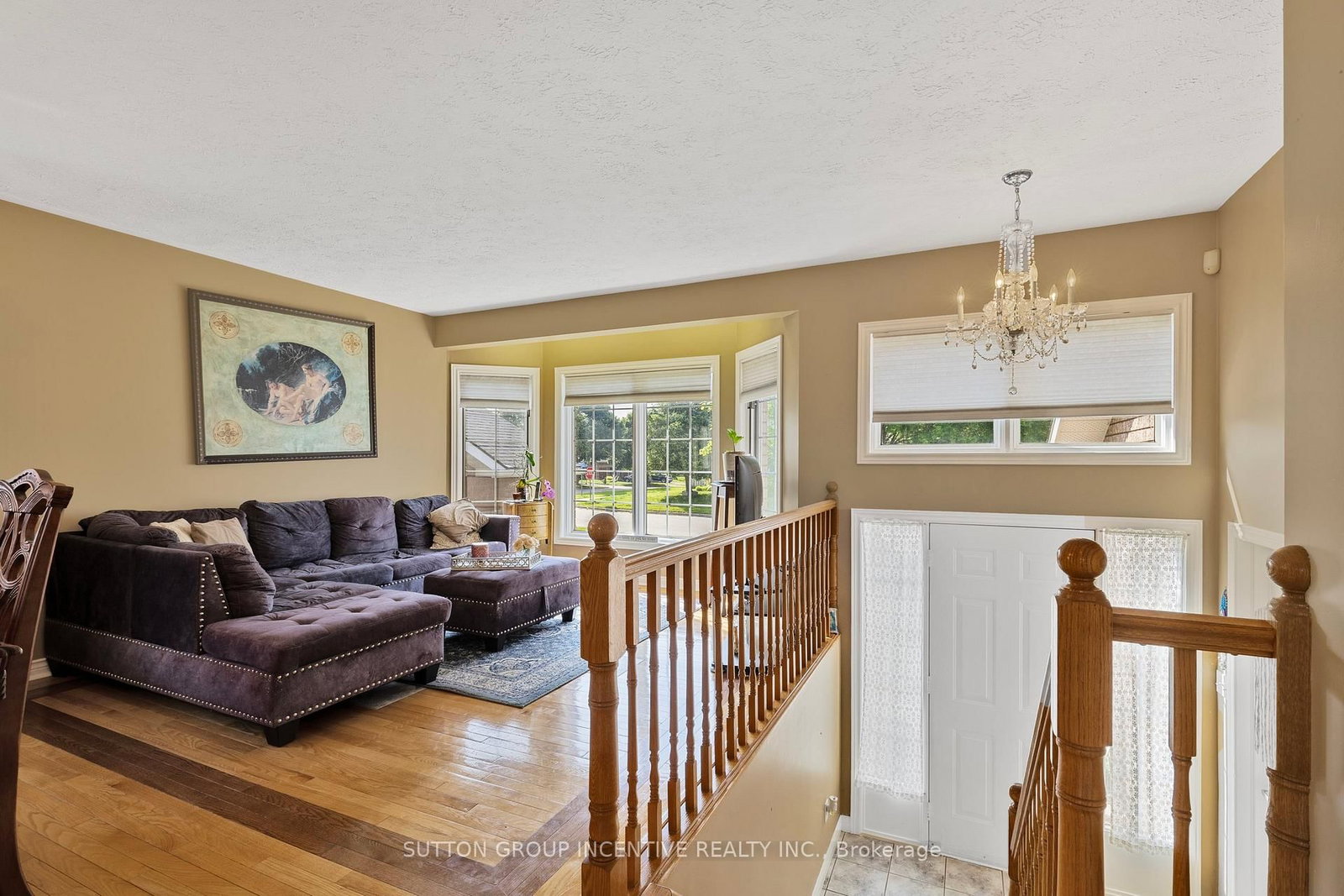 635 Wayne Crescent • Midland, ON photo 6