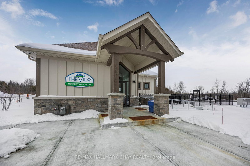 210 - 5 Spooner Cres, Collingwood, L9Y 1T3 | Image 2