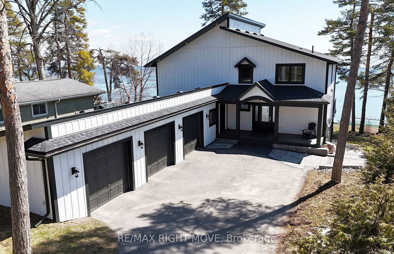 1189 Woodland Dr, Oro-Medonte, L3V 0R8 | Image 2