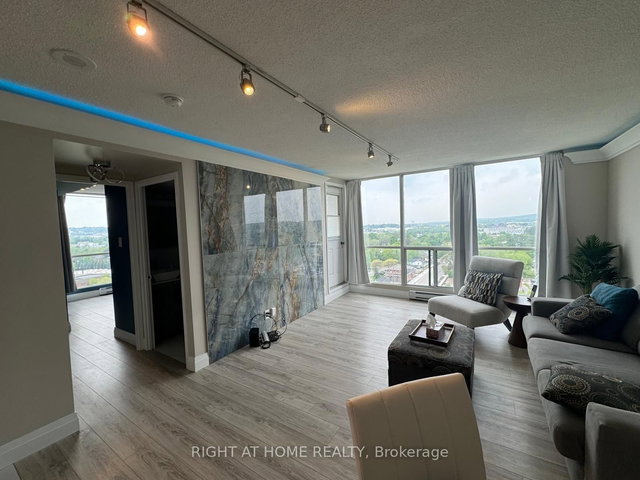 1208 - 65 Ellen Street