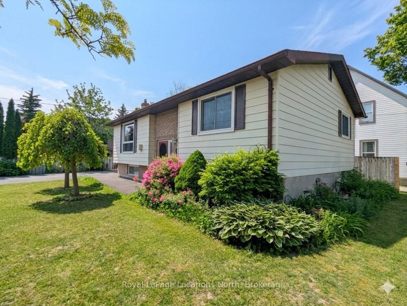 56 Lorne Avenue