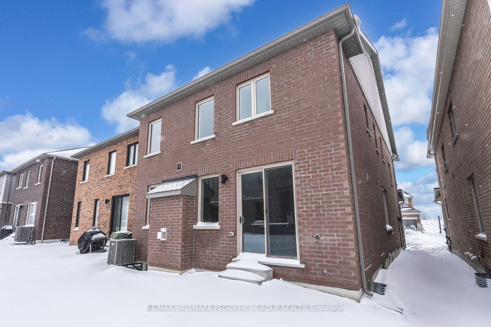 Detached House for sale at 5 Amsterdam Drive, Barrie, Ontario, L9J 0Z5 - Innis-Shore - MLS: S12890482